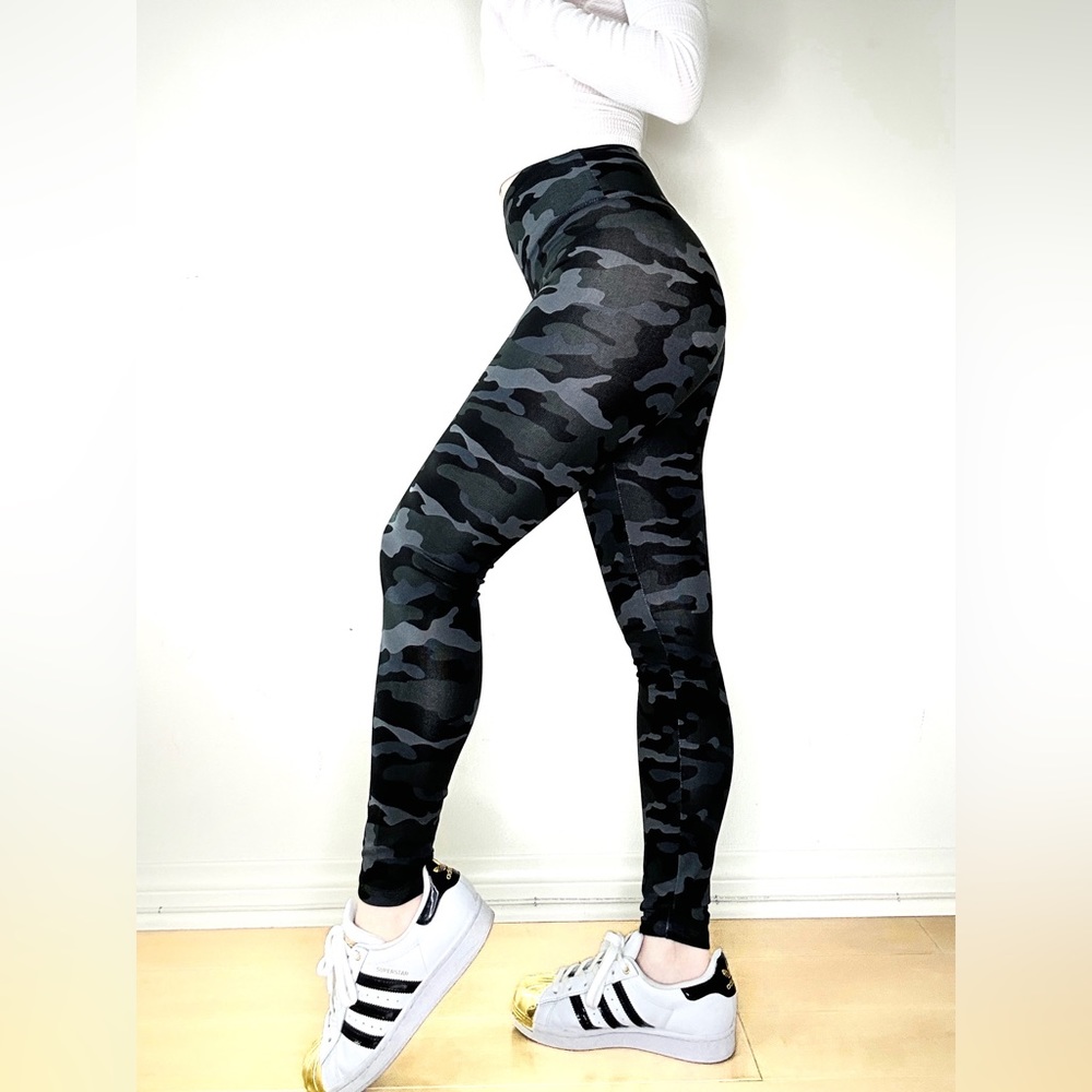 Express Stretch High Rise Camo Print Legging, Blue & Black, XXS